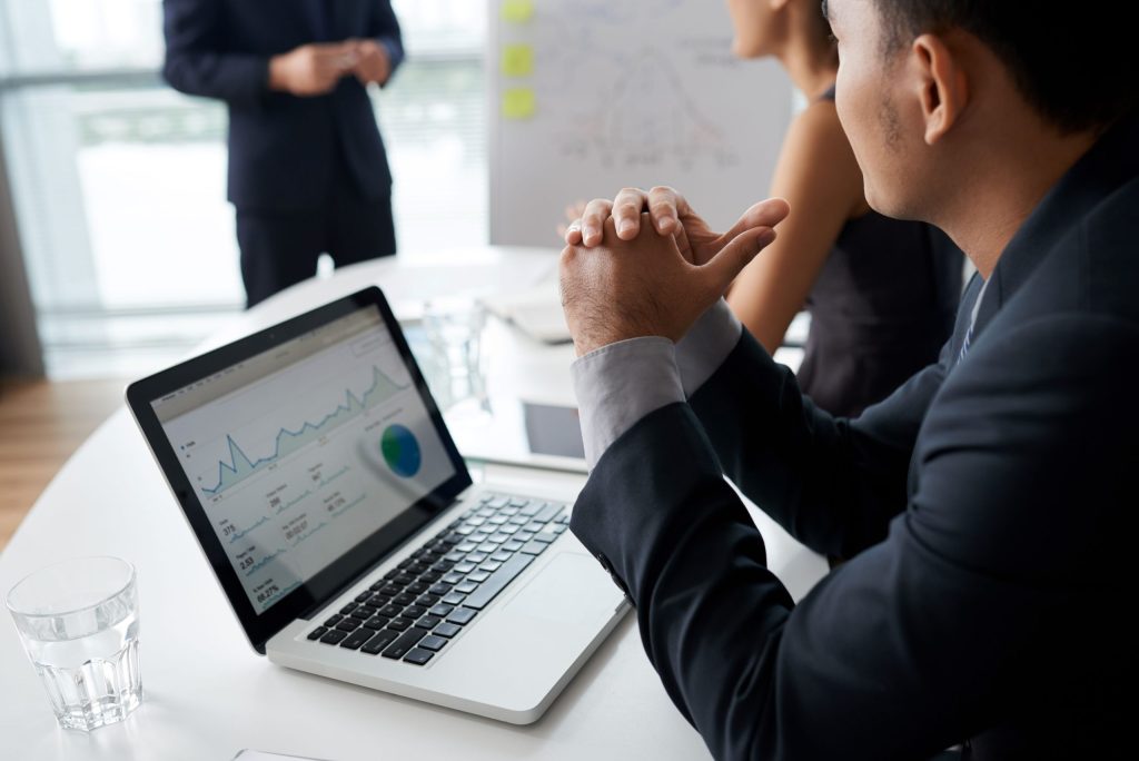 Business People Listening Their Colleague Meeting Scaled 1 1024x684